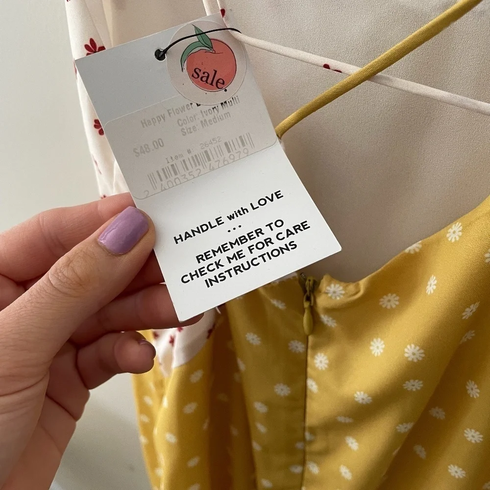 🌞NWT Molly Green Floral Dress
